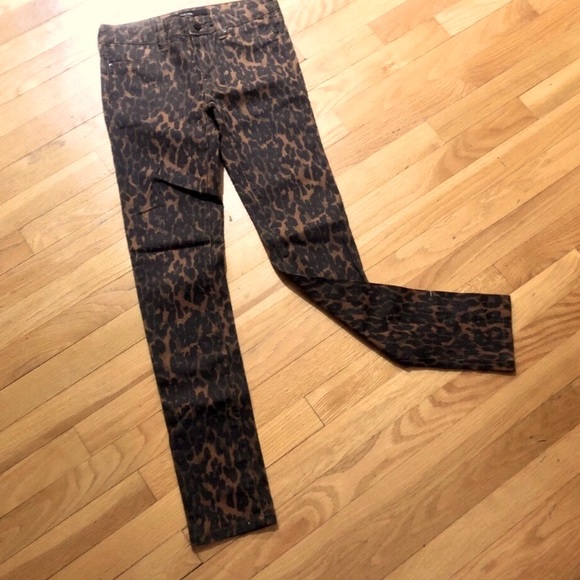 Joe’s Jeans Leopard Print Pants - Picture 7 of 12